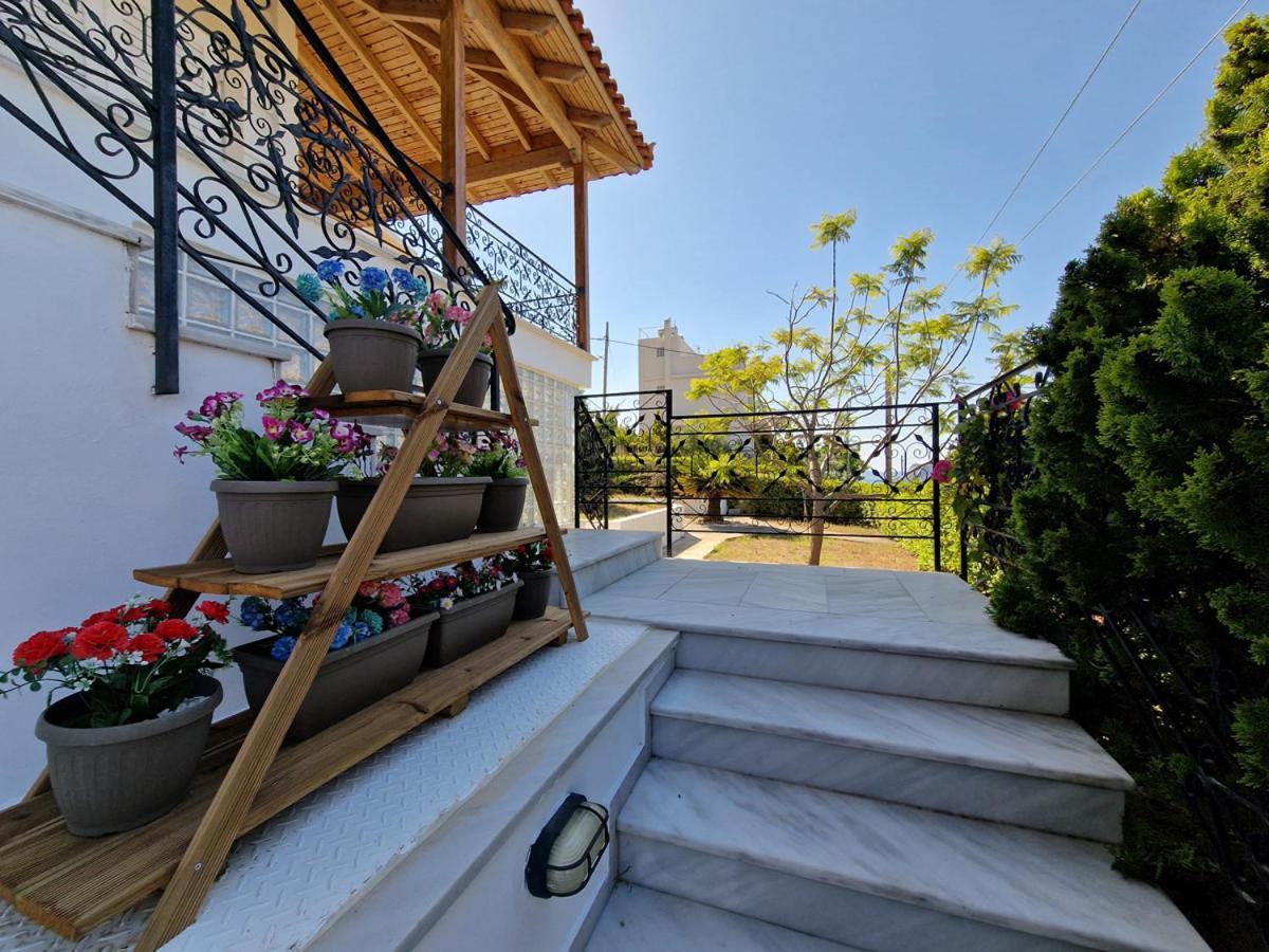 Villa Liana : Luxury Villa With Fantastic Sea View, Near Airport Porto Rafti Bagian luar foto