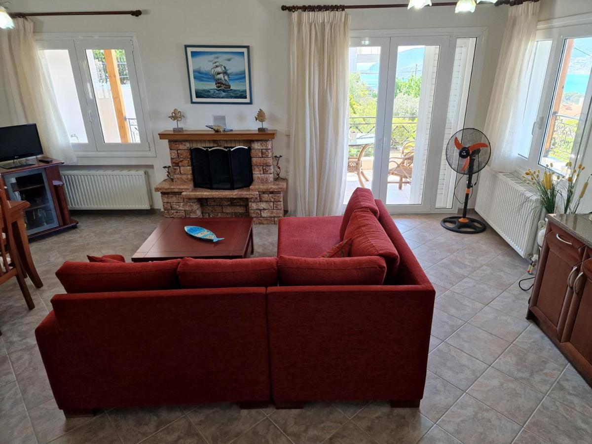 Villa Liana : Luxury Villa With Fantastic Sea View, Near Airport Porto Rafti Bagian luar foto