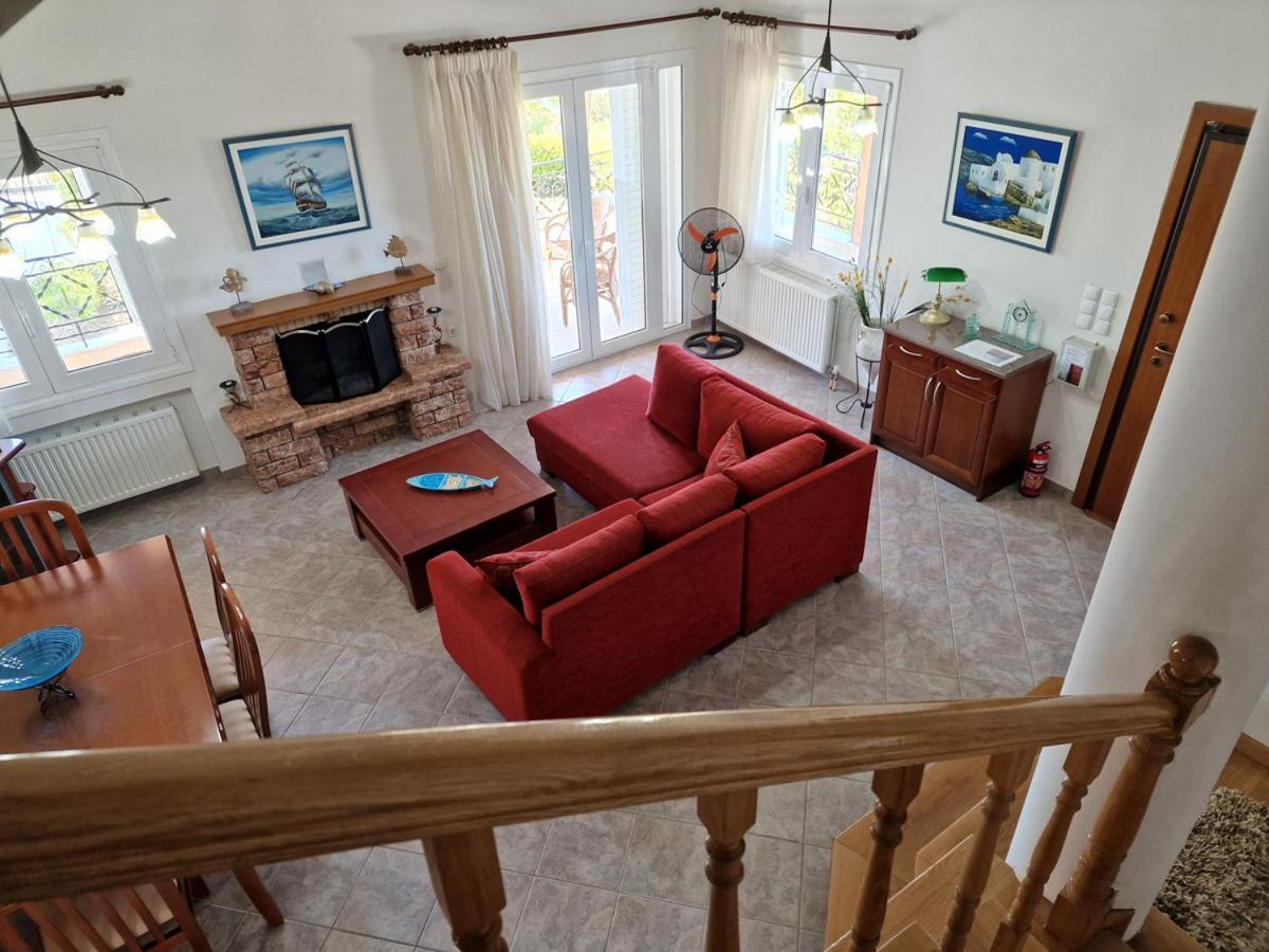 Villa Liana : Luxury Villa With Fantastic Sea View, Near Airport Porto Rafti Bagian luar foto