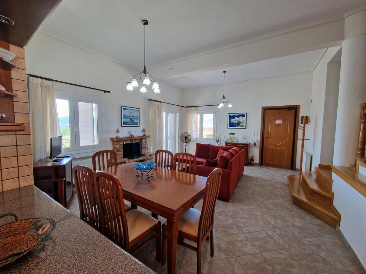 Villa Liana : Luxury Villa With Fantastic Sea View, Near Airport Porto Rafti Bagian luar foto