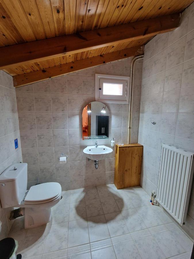 Villa Liana : Luxury Villa With Fantastic Sea View, Near Airport Porto Rafti Bagian luar foto